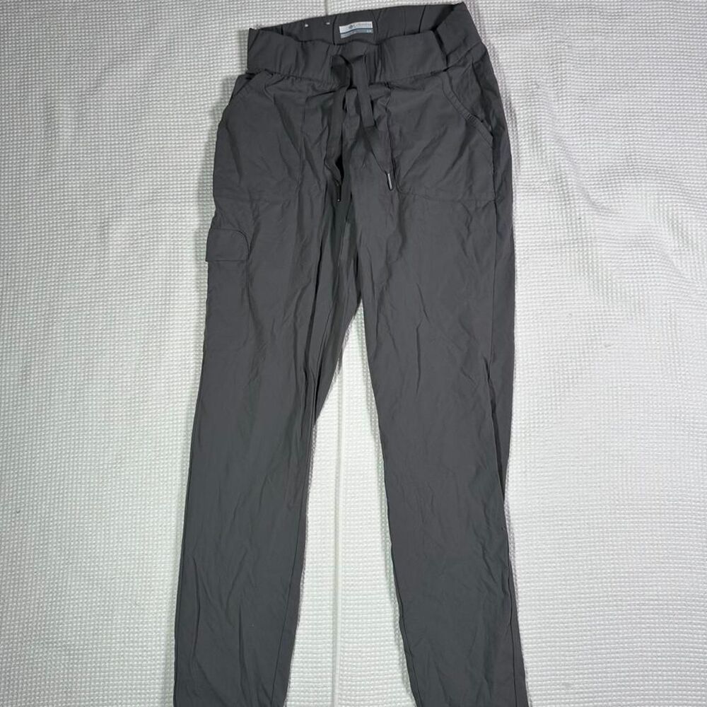 Size small Columbia Women's Gray Outdoor Hiking Pants